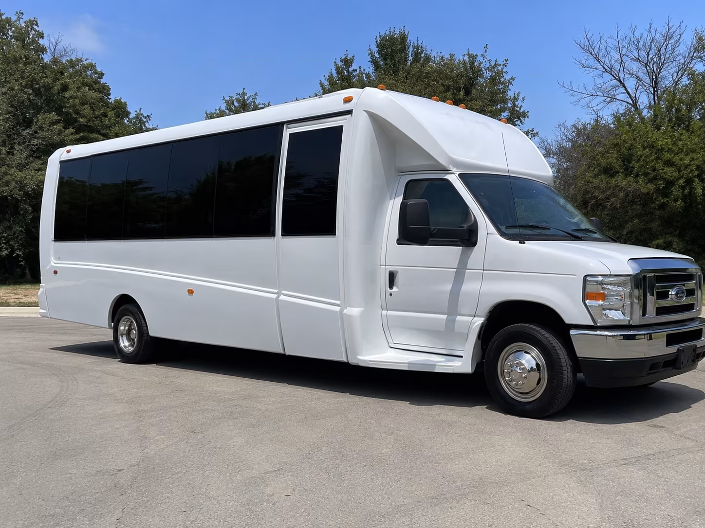 black oak casino resort gold country party bus rental