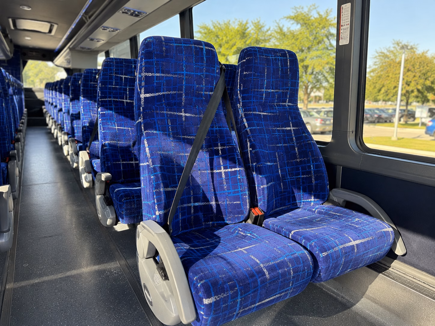 lodi winery buses for groups heading east on highway 4