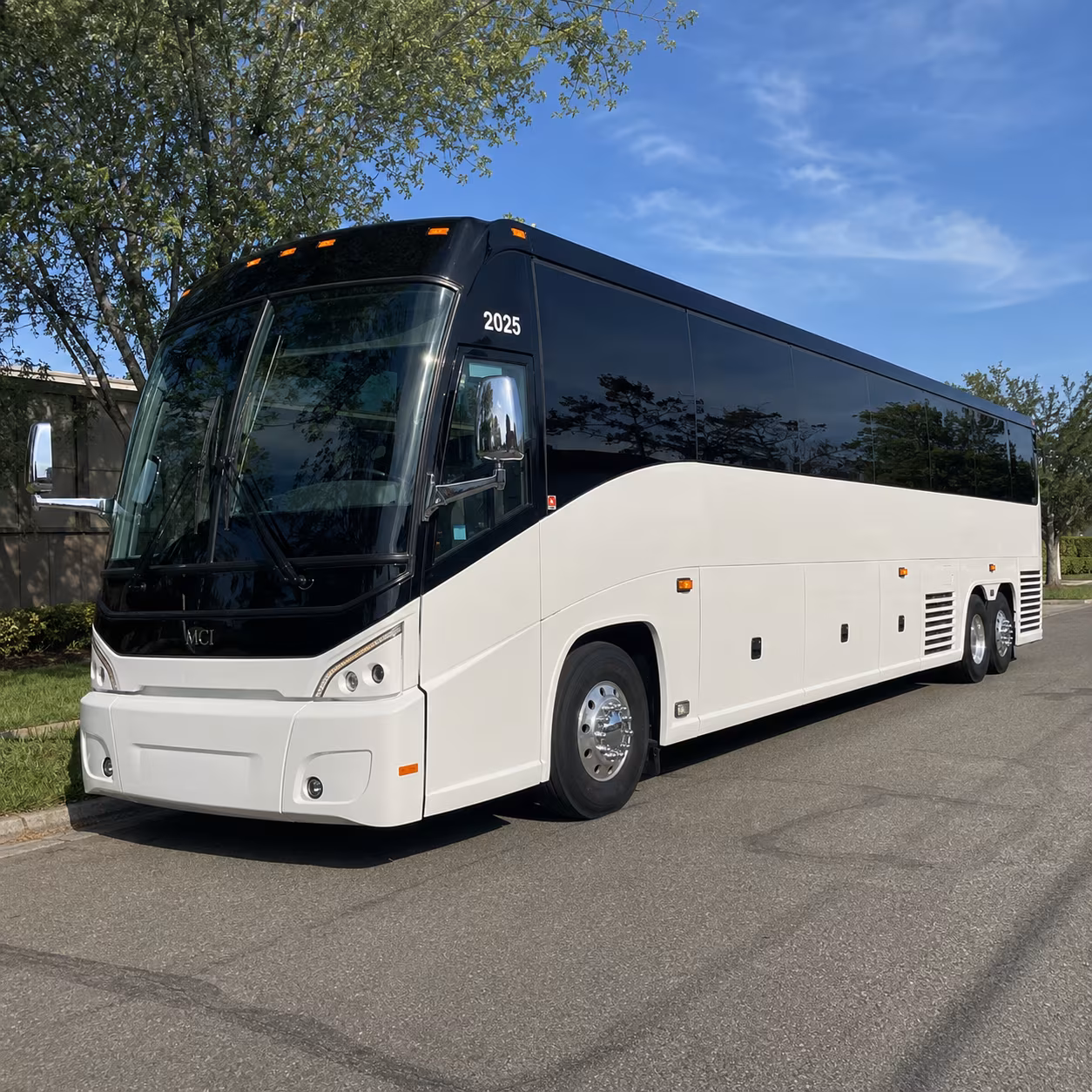 long distance bus trips from antioch to las vegas